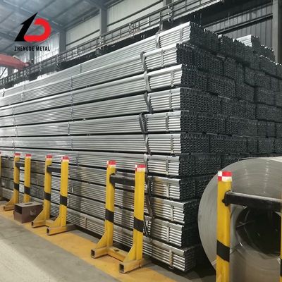 고품질 Ss330 Ss400 S235jr Q195 Q235 Q345 두께 0.6-25mm 제조업체 가격과 함께 사용자 정의 크기 및 표면 정사각형/삼각형 진열 철강 파이프